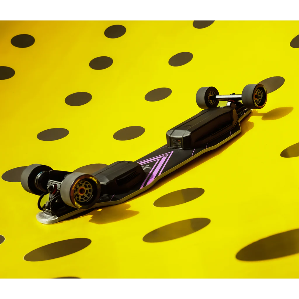 Backfire Zealot S3 Belt Drive Electric Skateboard with Major V3 Remote - Image 10