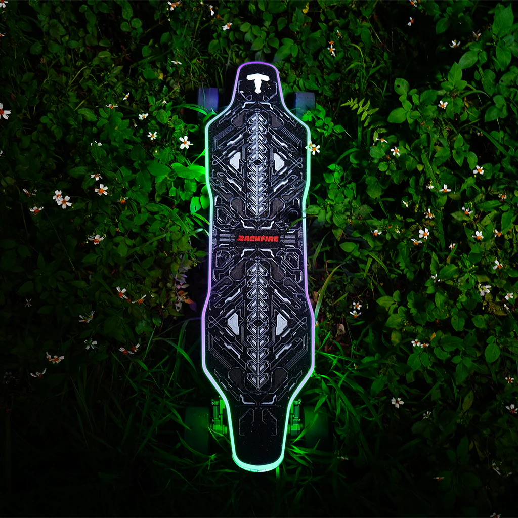 Backfire Zealot X2 Gear Drive Electric Skateboard with Major V3 Remote - Image 5